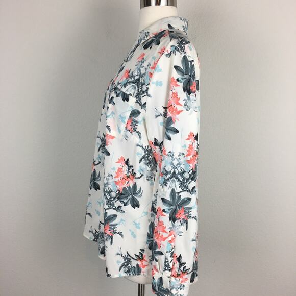 Talbots  Off White Coral Green Nantucket Floral Top Large - Picture 4 of 7